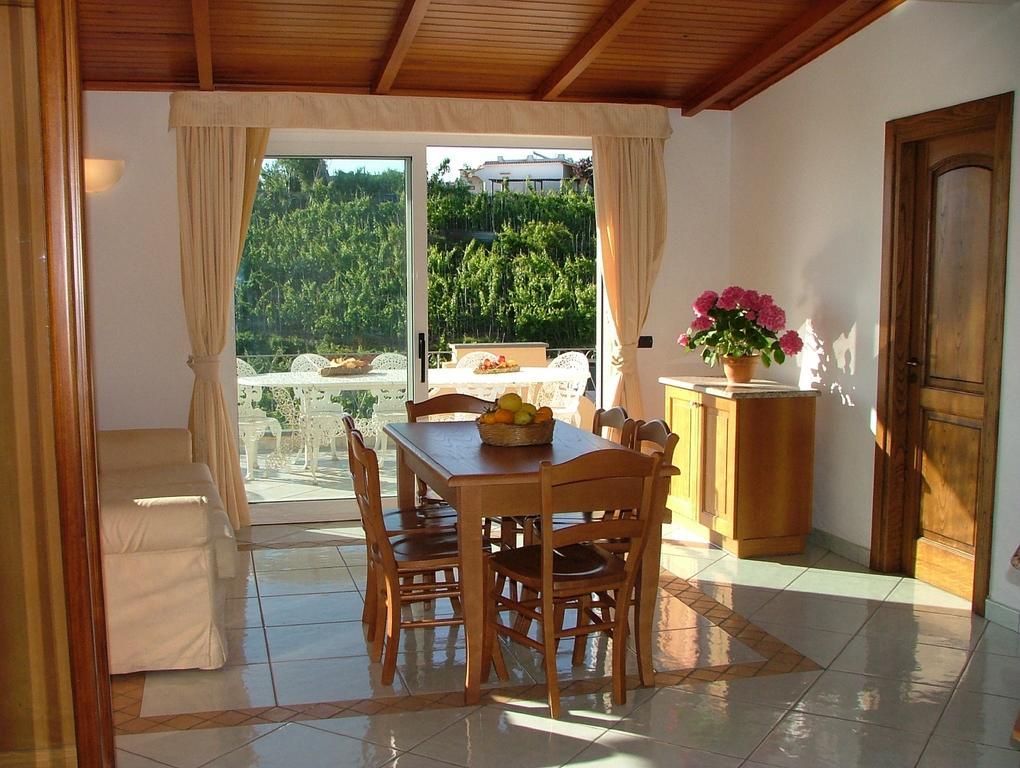 Villa Rosalia Barano d'Ischia ภายนอก รูปภาพ