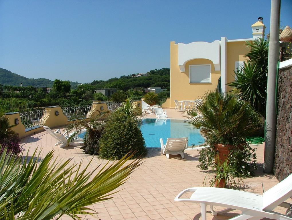 Villa Rosalia Barano d'Ischia ภายนอก รูปภาพ